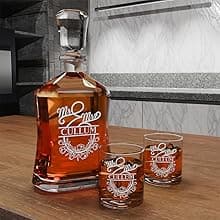 Personalized Whiskey Decanter - 4 Designs - Birthday Gifts for Men 2025, Dad, Husband, Him, Boyfriend - Men Whiskey Gifts - Personalized Gifts for Men - Bourbon, Scotch Gifts - Fathers Day Gift Ideas