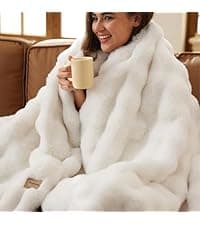 Bedsure GentleSoft Fluffy Fuzzy Faux Fur Throw Blanket for Couch, Soft Sherpa Fleece Cozy Gifts for Women, Plush Bed Blanket Christmas Room Decor for Men, Thick Warm Minky Teen Gifts Winter Bedding