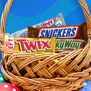 SNICKERS, TWIX, 3 MUSKETEERS, MILKY WAY Full Size Back to School Chocolate Bar Variety Pack, 18 ct Bulk Candy Box B00B42NQC2
