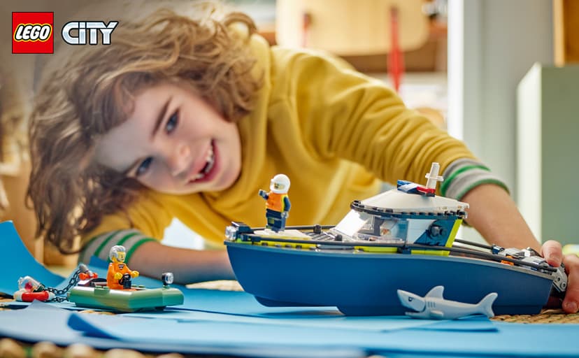 LEGO City Police Boat Chase Building Toy for Kids - Pretend Play Set for Boys & Girls, Ages 6+ - Building Blocks W/ 2 Floating Boat Toys for Playtime & Bath Time - Gift Idea for Birthdays- 60456 B0DRW6J866