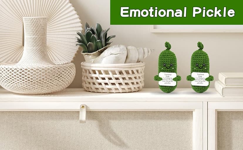 DAFURIET DAFURIET Mini Funny Pickle, 3 inch Knitted Wool Doll with Card for Cheer Up Gifts and Party Decorations, Cute Wool Emotional Pickle Crochet Doll for Birthday Gifts