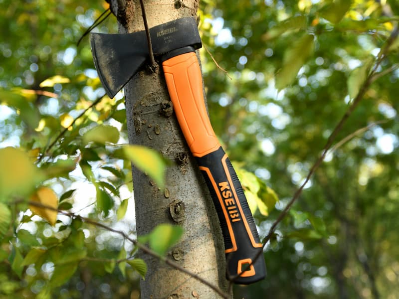 KSEIBI Wood Axe, Small Outdoor Camp Hatchet for Splitting and Kindling Wood, Forged Steel Blade with Anti-Slip and Shock Reduction Handle Great Throwing Axes and Hatchets (Modern)