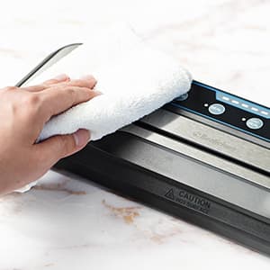 Automatic Food Vacuum Sealer Machine, Beelicious 8-In-1 Food Vacuum Saver with Starter Kits, Pulse Function, Moist & Dry Mode and External VAC for Jars and Containers, Stainless Steel