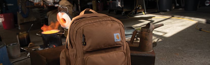Carhartt Camping Cooler, Worksite Lunchbox, Soft Shell Cooler for Construction Sites, Work and Everyday Use Cooler, Brown
