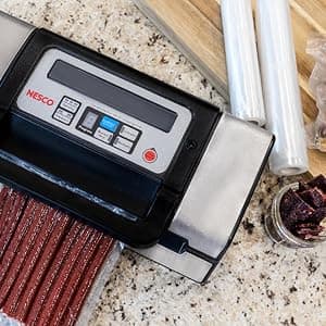 Nesco Deluxe Food VS-12 Vacuum Sealer, 130 Watts, Kit Bags & Viewing Lid, Compact, Silver