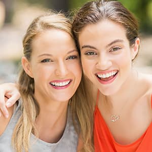 Sister Gifts, Sterling Silver Interlocking 2 Circles Necklace for Big & Little Sisters, Sister Birthday Gifts from Sisters