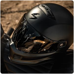 ScorpionEXO Covert FX Full Face Adult Motorcycle Helmet Street Fighter Style - Bluetooth Ready Speaker Pockets DOT ECE Solid (Matte Black - Medium)