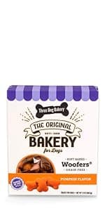 Three Dog Bakery Classic Cremes Baked Dog Treats, Golden with Peanut Butter Filling, 13 oz,Brown,310077