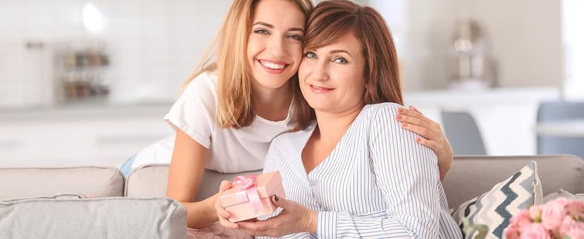 White Gift Box, 9.5x6x3'' Gift boxes for Presents with Lids Magnetic Closure Rectangle Collapsible for Bridesmaid Proposal Box, Wedding, Christmas, Halloween, Birthday Gift Packging