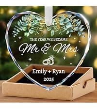 First Christmas Married Ornament, Personalized Wedding Gifts for Couple, Mr and Mrs Gift, Bridal Shower Gifts, Just Married for Newlywed Couples, Bride, Crystal Glass Wedding Christmas Ornaments 2025
