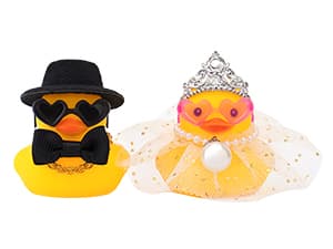 wonuu Pair Set of 2 Wedding Rubber Ducks, Bride Groom Duckies Marriage Rubber Duck Mini Couple Ducky for Ceremony Gift Souvenir Marry Blessings Elegant Heartwarming Present, White