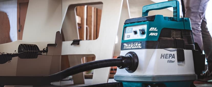 Makita DRC200Z 18V X2 LXT Lithium-Ion 36V Brushless Cordless Robotic Vacuum Kit - Tool Only