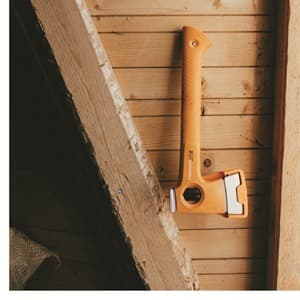 Fiskars X14 Universal Hatchet 14", Forged Steel Blade for Limbing & Chopping Kindling, Ergonomic Curved FiberComp Handle & Low-Friction Coating for Clean Cuts in Fresh Resinous Wood