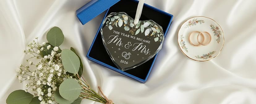 HEXMOZ Wedding Gifts for Couples 2025 - Mr and Mrs Gifts - Bridal Shower Gift, Wedding Ideas for Newly Wed, Bride, Future Mr Mrs - Just Married Glass Ornament 2025, 1st Married Couple Christmas Decor