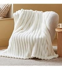 Bedsure Sage Green Throw Blanket for Couch - Checkered Fleece Blankets Gifts for Women Men Girls, Cute Soft Cozy Throw for Bedroom Home Decor Gifts, 50x60 Inches