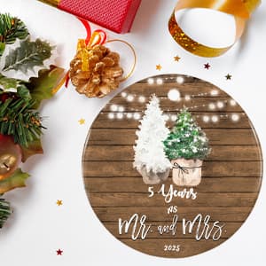 5th Anniversary Ornament Gifts for Couple, 5 Year Wedding for 5th Anniversary, Ceramic Keepsake 5 Year as Mr and Mrs Christmas Ornaments