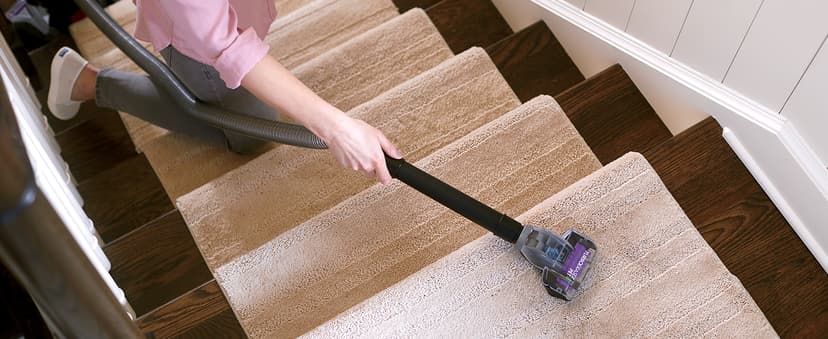 Bissell 2252 CleanView Swivel Upright Bagless Vacuum with Swivel Steering, Powerful Pet Hair Pick Up, Specialized Pet Tools, Large Capacity Dirt Tank, Easy Empty