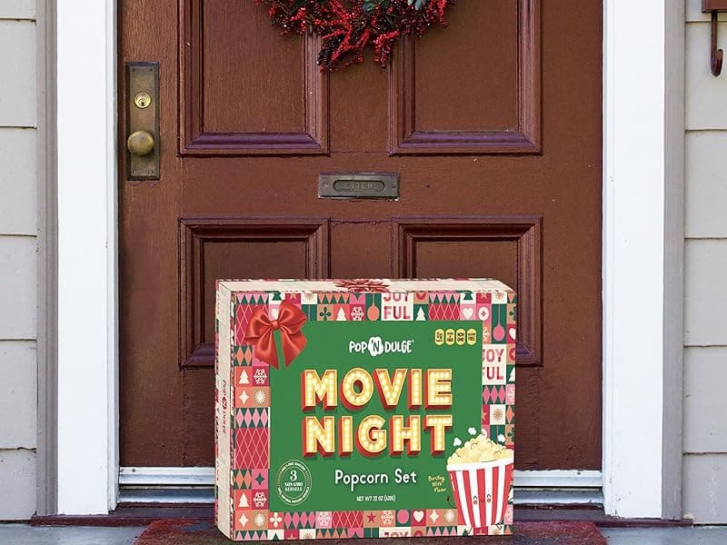 Movie Night Gift Baskets Popcorn Gifts for Christmas Holiday Gift Christmas Gift Sets, 5 Gourmet Popcorn Kernels and 5 Popcorn Flavoring, Non-GMO Popcorn Gifts - 10 Pack