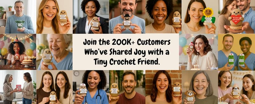 Happy Birthday Gift for Women - Tiny Cupcake With 30 Sweet Birthday Cards | Funny Gift Idea for Women for 16th, 21 Year Old, 30th Birthdays | Cute Bday Party Decor for Friends, Teens, Daughter, Sister