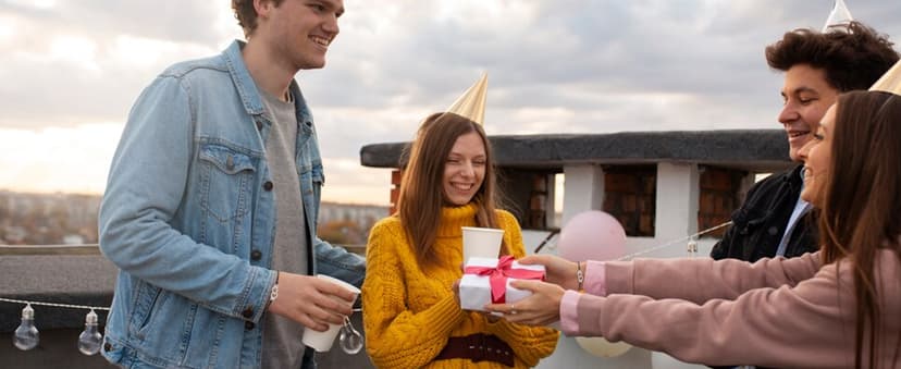 GBTBYS 2/3/4 PCS Best Friend Bracelet for Women Men, Matching Bracelets for Couples, Partners in Crime Bracelets, Handcuff BFF Friendship Bracelet Birthday Gifts for Her Him