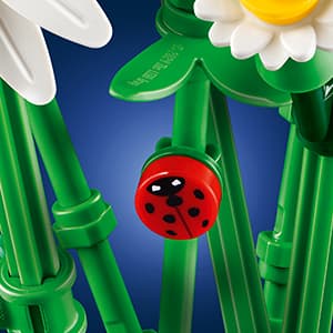 Building Toys for Girls & Boys, Ages 9+, Artificial Flowers Craft Kit, Home Décor & Display, 133 Pieces, Gift for Kids LEGO Botanicals Daisies 11508 B0FMS7CRHX