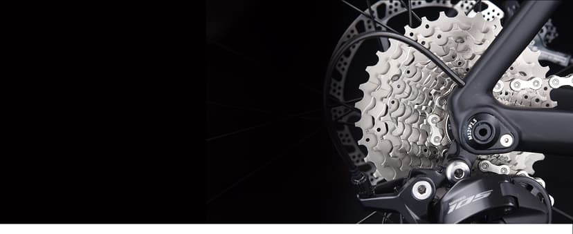 SAVADECK A7L Carbon Road Bike, T800 Carbon Fiber Frame 700C Racing Bicycle with Shimano 105 R7100 24 Speed Groupset and Hydraulic Disc Brake, Ultra-Light Carbon Bike for Man and Women