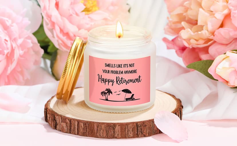 Retirement Gift for Woman 2026 Retired Gifts for Women Happy Cool Retirement Gift Basket for Women Coworker Teacher Nurse Boss Friend Mom Grandma Retirees, 20Oz Tumbler Card The Queen Has Retired Sock B0DWS42JVS