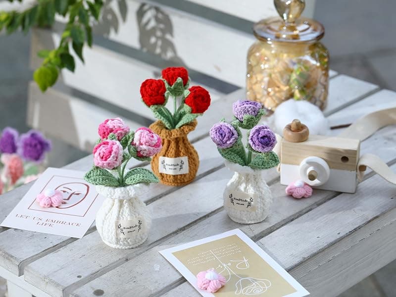 Cute Gifts for Women, Boss Day, Teacher Appreciation, Coworker & Nurse Thank You Gift, Desk Decor, 4.7 In H × 2.4 In W Forget-Me-Not Crochet Flower Potted Plant Gift B0F26ST99P