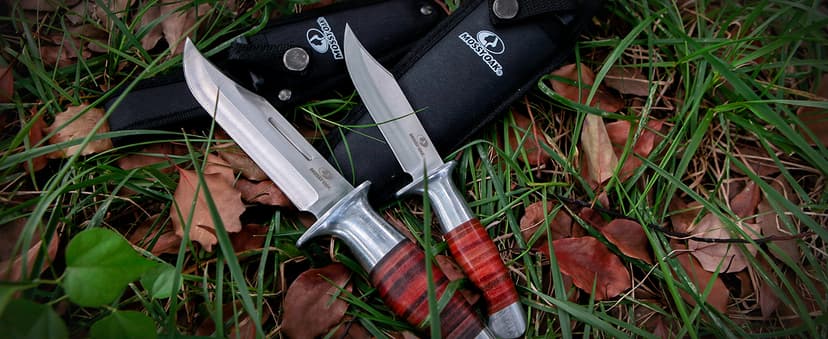 Mossy Oak Fixed Blade Bowie Knife, 2-piece Hunting Knife with Leather Handle Featuring Laser Pattern, Sheath Included
