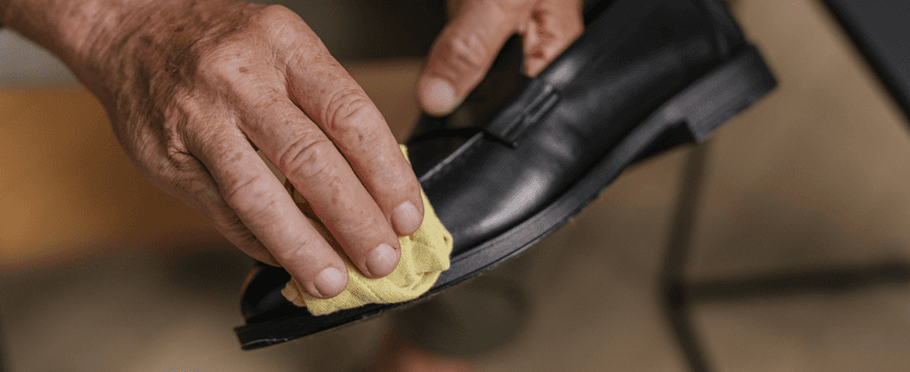 URAD Tenderly leather softener | 5 Ounces| Revitalize Your Boots, Shoes, and Furniture with the Best Moisturizing Formula!