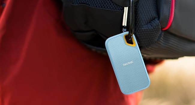 SanDisk 2TB Extreme Portable SSD - Up to 1050MB/s, USB-C, USB 3.2 Gen 2, IP65 Water and dust Resistance, Updated Firmware, Sky Blue - External Solid State Drive - SDSSDE61-2T00-G25B