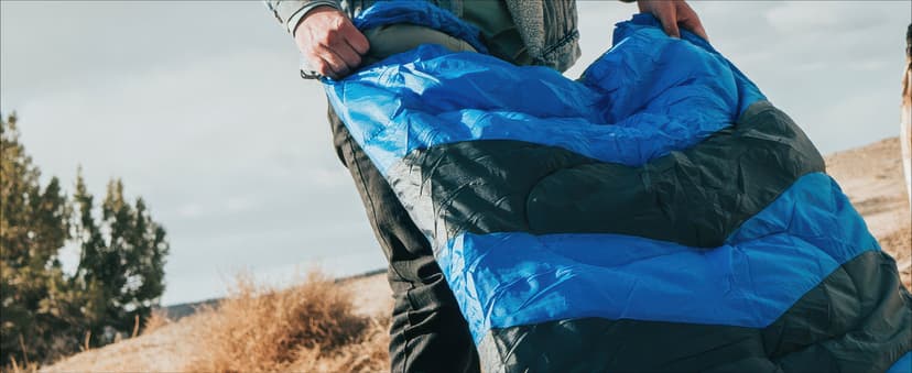 MalloMe Sleeping Bags for Adults Cold Weather & Warm - Backpacking Camping Sleeping Bag for Kids 10-12, Girls, Boys - Lightweight Compact Camping Essentials Gear Accessories Hiking Sleep Must Haves