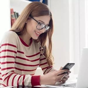 AOSM Blue Light Glasses for Men & Women,Gaming glasses Anti-Glare UV400 Protection,Blue Light Blocking to Relieve Eye Strain