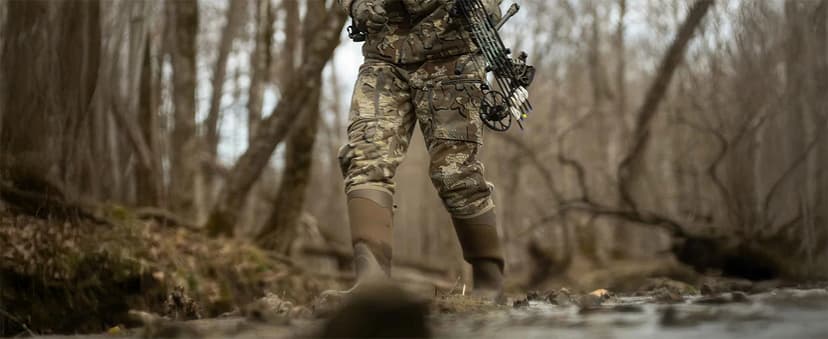 KUIU Proximity LT Neck Gaiter – Ultra-Quiet Fleece for Cold Weather Hunting