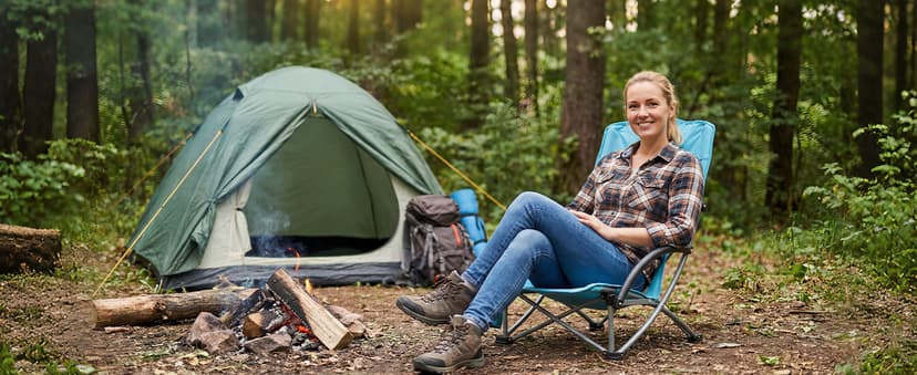 VEVOR Folding Beach Chair, High Back Camping Chairs for Adults, with Cup Pocket, Mesh Back, Carry Bag, Portable Extra Wide Seat Chair 330 lbs Heavy Duty Support, for Outdoor, Camp, Light Blue