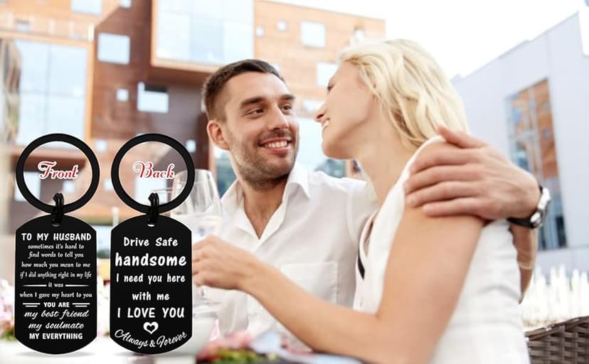 ENGZHI Love My Husband Keychain - Husband Birthday Gift Ideas - Mens Christmas Anniversary Keychain Gifts for Him, Valentines