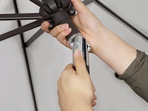 Blissun 9' Outdoor Patio Umbrella, Outdoor Table Umbrella, Yard Umbrella, Market Umbrella with 8 Sturdy Ribs, Push Button Tilt and Crank