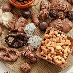 Broadway Basketeers Gift Basket – Gourmet Snack & Chocolate Food Gifts Christmas Holiday, Women, Men, Family, Thank You, Care Package for College & Teachers – Corporate Kosher