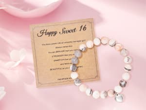 30th Birthday Gifts For Women, Happy 30 Year Old Birthday Basket Gifts Box for Her Women Friends Female Mom Wife Daughter Sister Girlfriend Coworker Bestie Birthday Unique