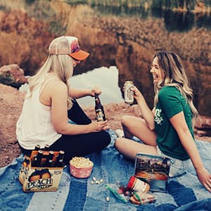 igvean Best Friend Keychains Funny Birthday Gift for Friends Christmas Halloween Gifts for Women Friend Boo Basket Stuffers