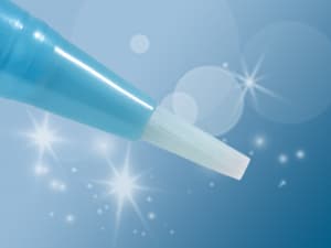 CONNOISSEURS Diamond Dazzle Stik - Portable Diamond Cleaner for Rings and Other Jewelry - Bring Out The Sparkle in Your Diamonds and Precious Stones