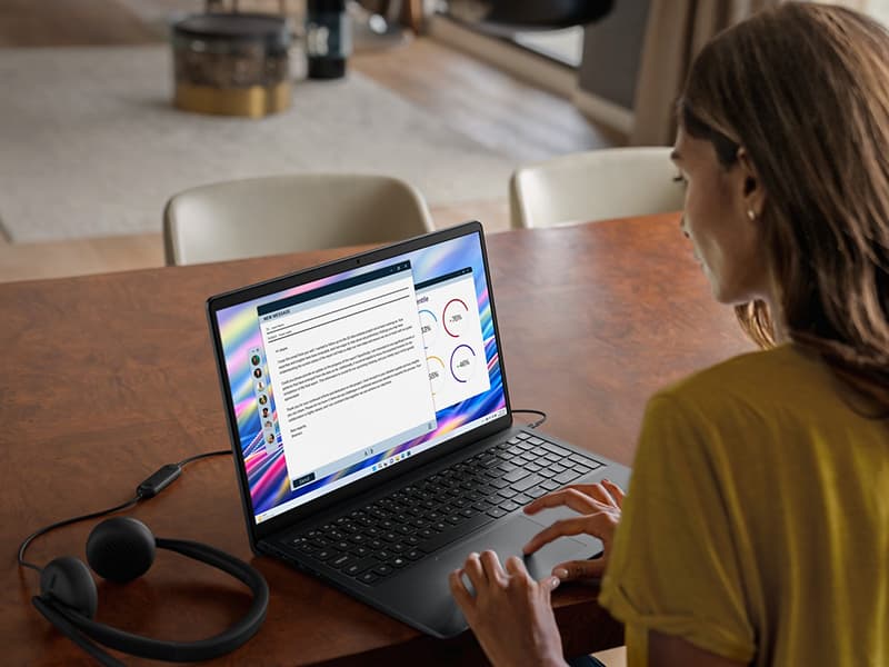 Dell 15 Laptop DC15250-15.6-inch FHD 120Hz Display, Intel Core 3 Processor 100U Processor, 8GB DDR4 RAM, 512GB SSD, Intel UHD Graphics, Windows 11 Home, Onsite Service - Carbon Black