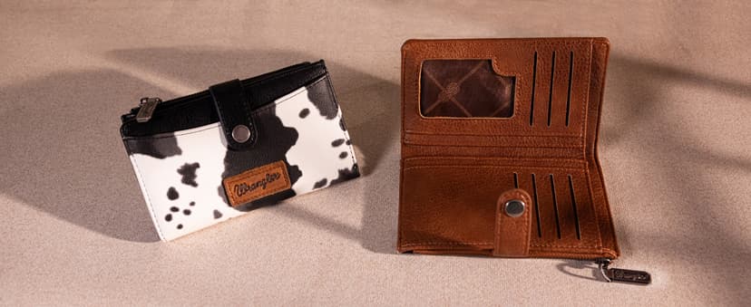 Wrangler Wallet for Women Bifold Card Holder with Zipper and ID Window