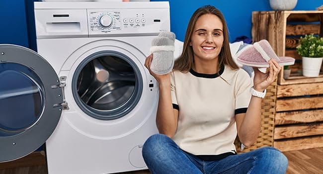 Cozy Slippers for Women Indoor and Outdoor Fuzzy House Shoes with Memory Foam Anti-Skid Sole Gifts for Women Mom Ladies