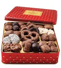 Christmas Chocolate Gift Basket– Holiday Candy Gift Box with Assorted Milk, Dark & White Chocolates – Holiday Food Gift Idea for Men, Women, Family, Corporate- Bonnie & Pop Christmas Style