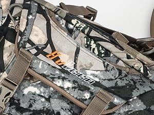 YVLEEN Hunting Backpack, Durable Camo Hunting Packs for Men, Large Capacity Hunting Day Pack for Rifle Bow Gun