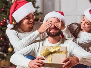 Magnetic Flashlight Gifts for Men Stocking Stuffers for Men Adults Pickup Tool Cool Extendable Magnet Telescoping Gadgets Christmas Birthday for Dad Him Husband Boyfriend Grandpa Handyman Mechanics