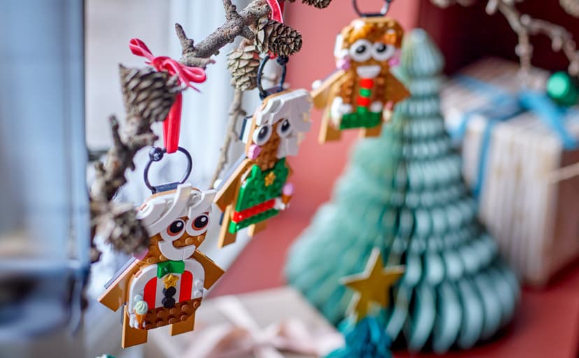 LEGO Gingerbread Ornaments - Christmas Tree Ornaments Building Set for Kids, Boys & Girls, Ages 6+ - 3 Gingerbread Decorations for Tree & Home - Gift Ideas for Kids - 40642
