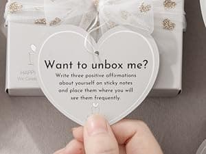 HAPPY LOLLI Birthday Gift for Tween & Teen Girls – 8 Wrapped Gifts with Empowering Tasks – Perfect for Christmas & Birthdays