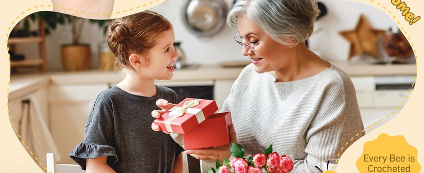 LEJIAJINW Emotional Handmade Bee Gifts for Grandma Christmas Grandmother Gigi Nana Birthday Gift for Women, Funny Mothers Day, Easter Egg Stuffers Tiny Positive Bee for Grammy Granny Valentines